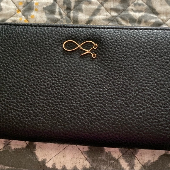 Hairdresser Wallet - Picture 2 of 7